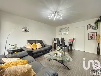 Apartment at Argenteuil (95100)