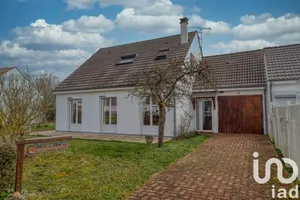 Traditional house at Voisenon (77950)