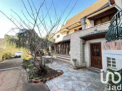 Traditional house in Morangis (91420)