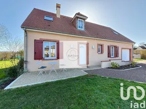 Maison à Saint-Symphorien-des-Bruyères (61300)