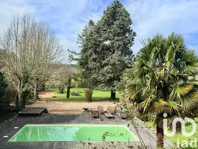 House at Lucenay (69480)