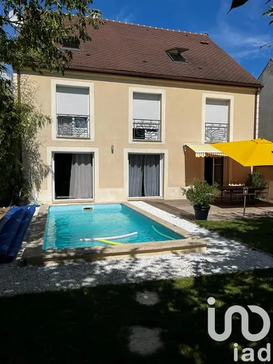 House at Meaux (77100)