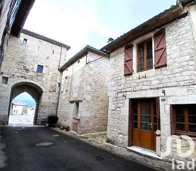 Townhouse at Montpezat-de-Quercy (82270)
