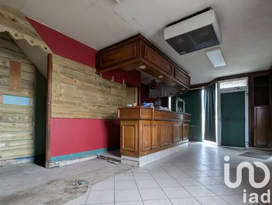 House at Thouars (79100)