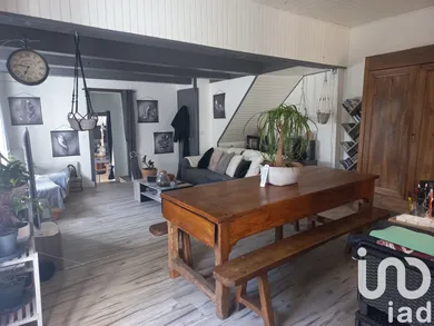 Maison de village à Moriat (63340)
