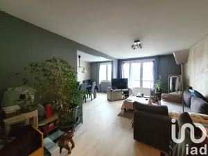 Apartment at Saint-Étienne (42100)