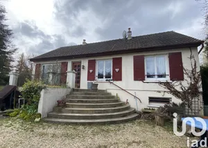 Maison traditionnelle à Moret-Loing-et-Orvanne (77250)