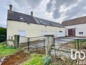 Maison à La Villeneuve-lès-Charleville (51120)