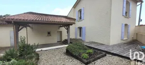 Maison de campagne à Saint-Pierre-de-Juillers (17400)