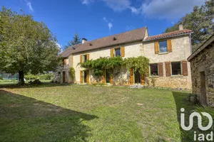 Maison traditionnelle à Sarlat-la-Canéda (24200)