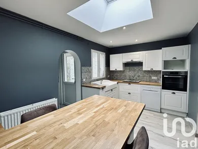 Townhouse at Saint-Quentin (02100)