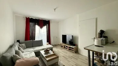 Apartment at Magnanville (78200)