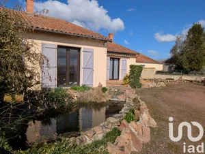 Maison à Louzy (79100)