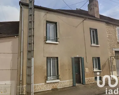 Townhouse at Ancy-le-Franc (89160)