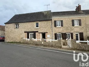 Maison à Huillé (49430)