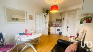 Apartment at Paris (75010)