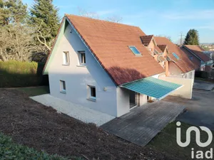 Maison traditionnelle à Pirey (25480)