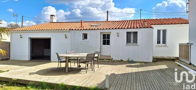 Maison de campagne à Grosbreuil (85440)