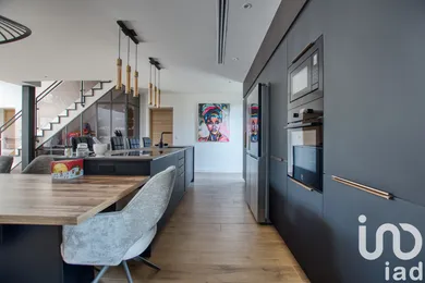 Architectural house at SAINT GENES DE FRONSAC (33240)