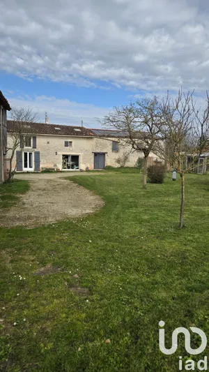 Longère à Paizay-le-Chapt (79170)