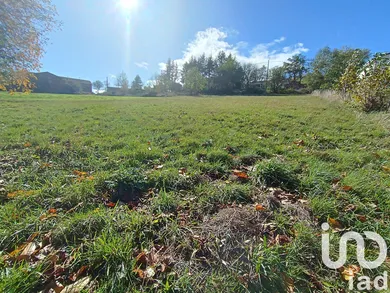 Land at Beaux (43200)