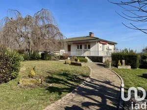House at Uffholtz (68700)