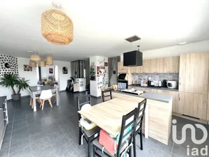 Pavillon à Parné-sur-Roc (53260)