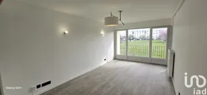 Appartement à Saint-Jean-de-la-Ruelle (45140)