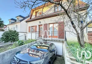 Maison traditionnelle à Brunoy (91800)