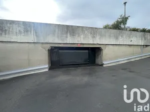 Garage at Saint-Étienne (42100)