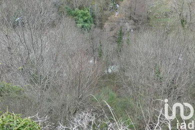 Immeuble à Burzet (07450) — 12/13