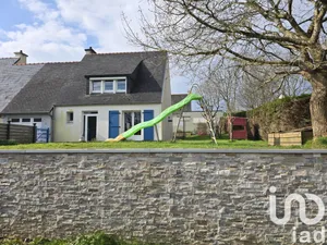 Maison à Pont-de-Buis-lès-Quimerch (29590)