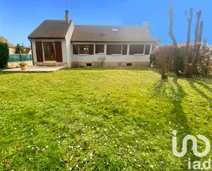 House at Varennes-Jarcy (91480)