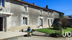 Maison de campagne à Melleran (79190)