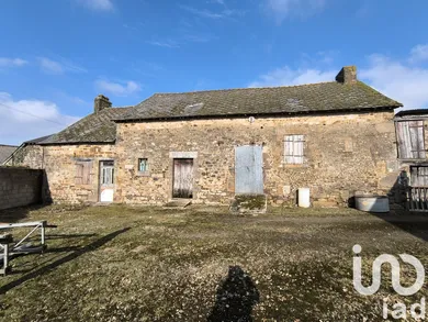 Maison à Saint-Pierre-des-Landes (53500)