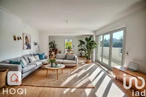 Apartment at Nantes (44300)