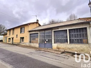 Townhouse at Saint-Laurent-sur-Gorre (87310)
