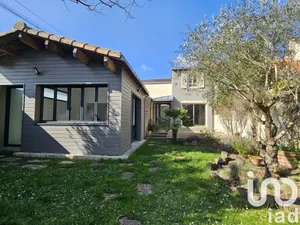 Maison traditionnelle à Rezé (44400)