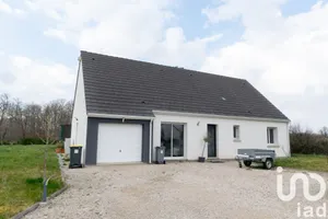 Maison traditionnelle à Dampierre-en-Burly (45570)