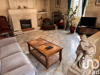 Maison de village à Viville (16120)
