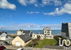 Apartment at Bernières-sur-Mer (14990)