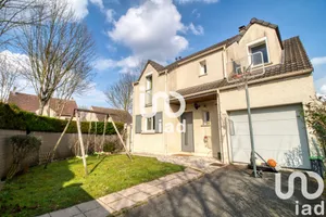 House at Saint-Thibault-des-Vignes (77400)