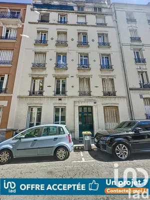 Apartment at Courbevoie (92400)