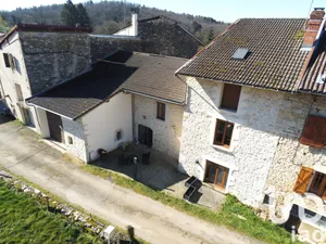 Maison de village à Poncin (01450)
