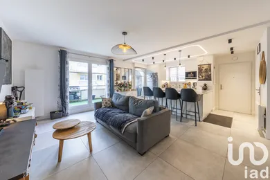 Duplex in Longjumeau (91160)