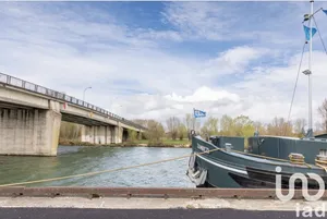 Immeuble à Bray-sur-Seine (77480)