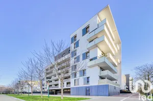 Apartment at Gennevilliers (92230)