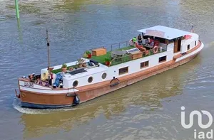 Péniche à Asnières-sur-Seine (92600)
