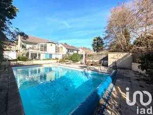 House at Malemort (19360)