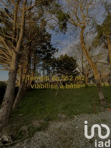 Terrain à bâtir à Vérines (17540)